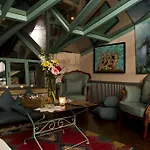 Karlik Evi - Special Category Hotel