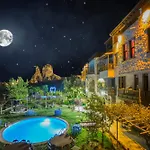 Karlik Evi - Special Category Hotel Uçhisar