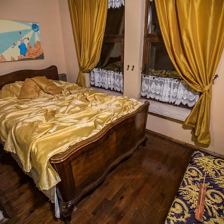 Karlik Evi - Special Category מלון