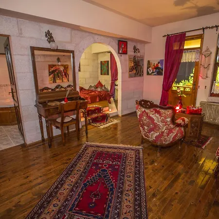 Karlik Evi - Special Category Учисар