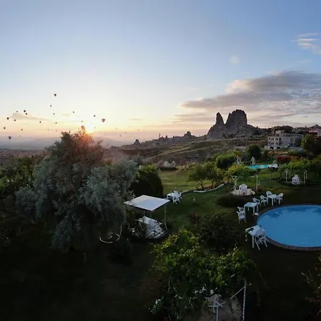 Karlik Evi - Special Category 2* Учисар