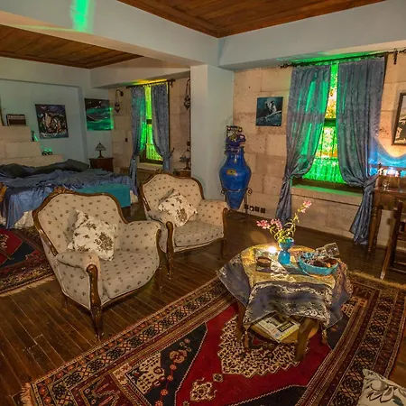 Karlik Evi - Special Category