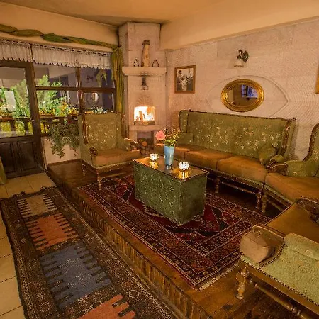 Karlik Evi - Special Category 2* Учисар