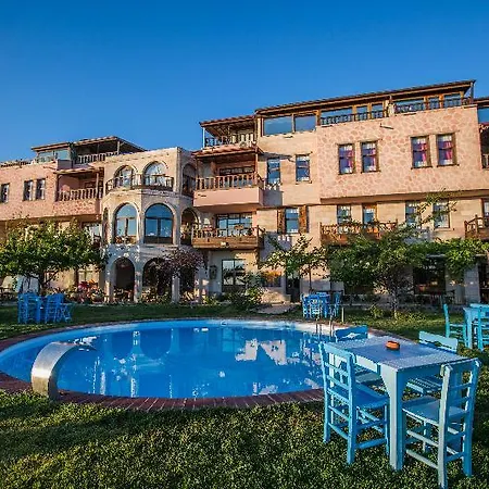 Karlik Evi - Special Category 2* Учисар