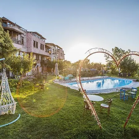 Karlik Evi - Special Category Hotel 2*