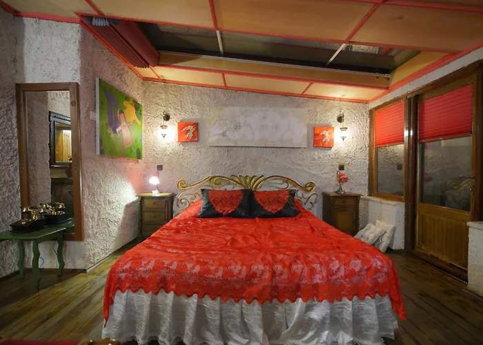 Karlik Evi - Special Category