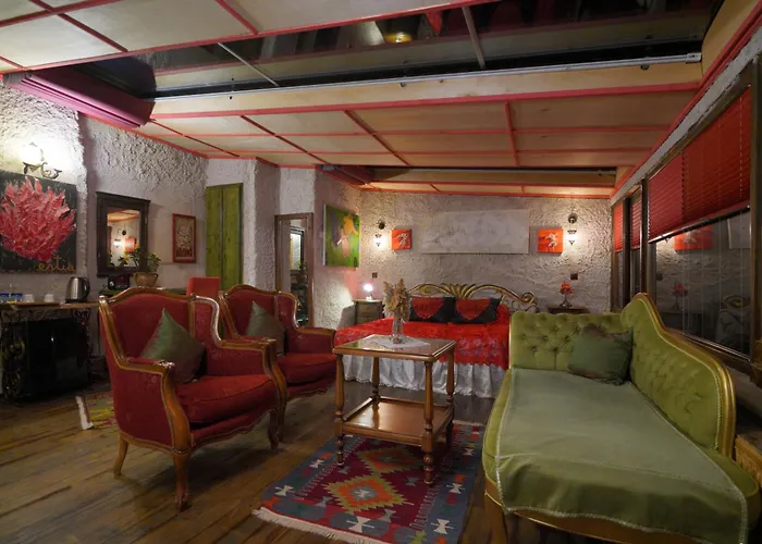 Karlik Evi - Special Category Hotel Uçhisar