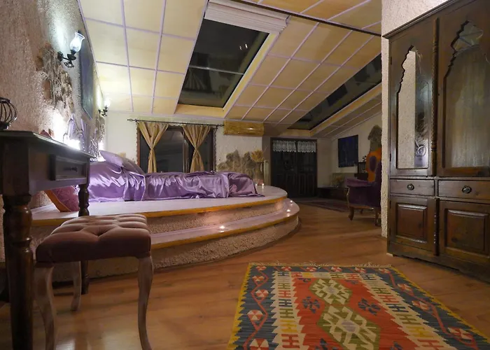 Karlik Evi - Special Category Hotel Uçhisar